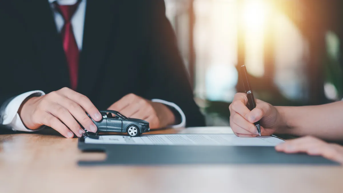 クルマテラスの自動車ローンは詐欺？騙される？答え→法律に沿った正当なサービス